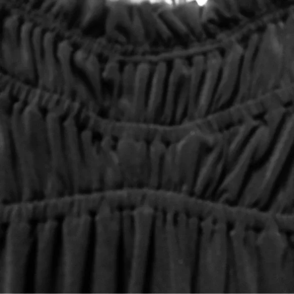 Donna Morgan 8 LBD Special occasion, ruffled neck line off the shoulder Black - Picture 4 of 9